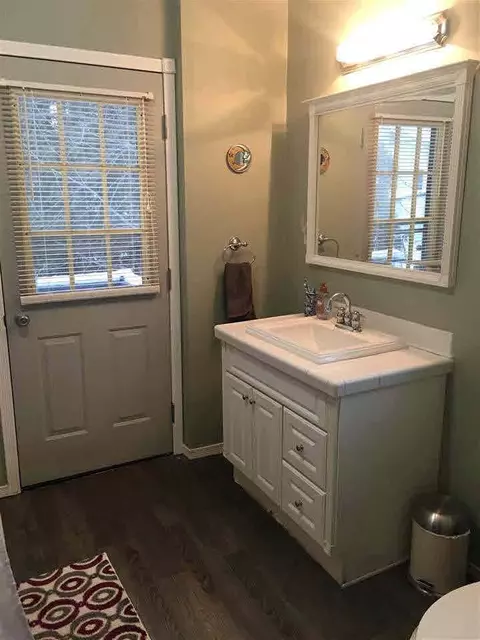 606 Loomis, Jackson, MI 49202 photo 13