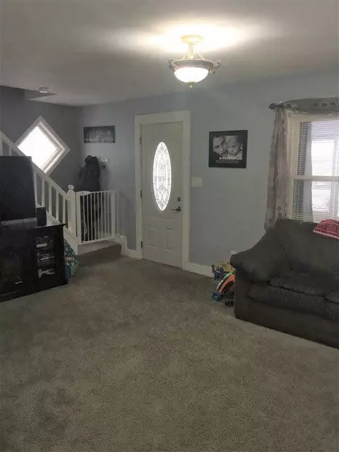 606 Loomis, Jackson, MI 49202 photo 8