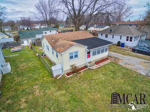 3283 Sixth, Monroe, MI 48162 photo 4