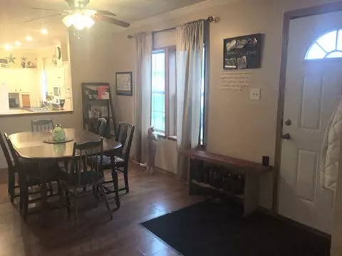 939 Concord, Jackson, MI 49202 photo 2