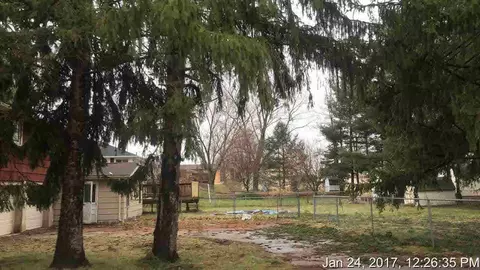 1705 Springport, Jackson, MI 49202 photo 3