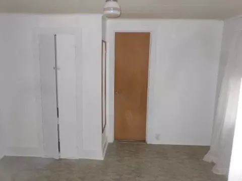 3217 Matthews, Jackson, MI 49203 photo 8