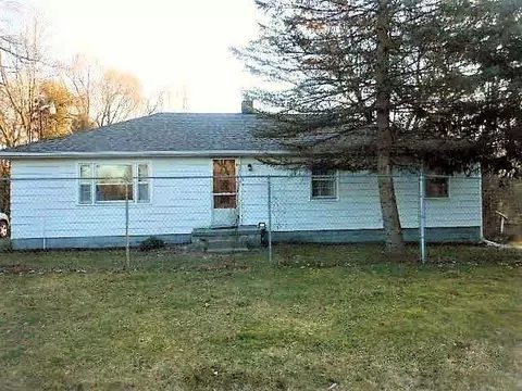 3217 Matthews, Jackson, MI 49203 photo 1