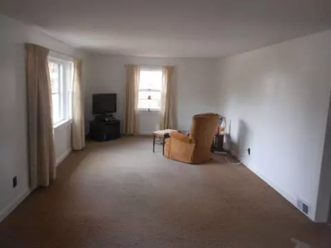 3217 Matthews, Jackson, MI 49203 photo 3