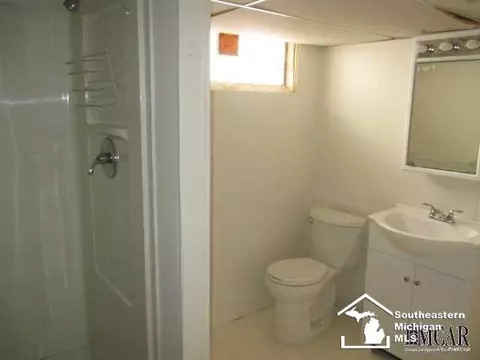 428 Bentley, Monroe, MI 48162 photo 11