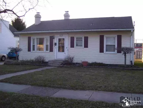 427 Bentley, Monroe, MI 48162 photo 1