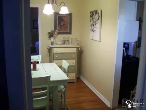 427 Bentley, Monroe, MI 48162 photo 10