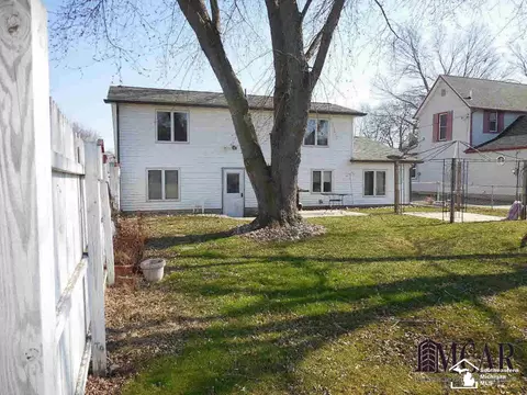 654 First, Dundee, MI 48131 photo 4