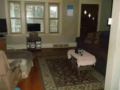 319 Seventh, Jackson, MI 49201 photo 9