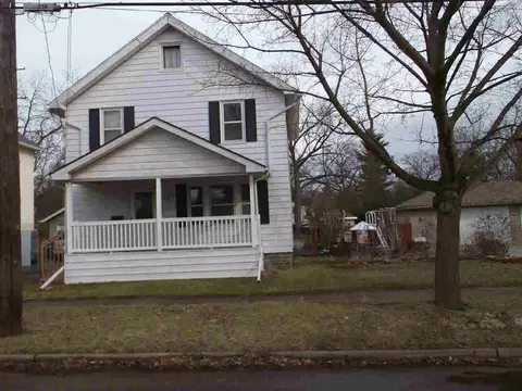 319 Seventh, Jackson, MI 49201 photo 1
