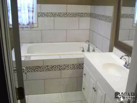 306 E Sixth, Monroe, MI 48161 photo 12