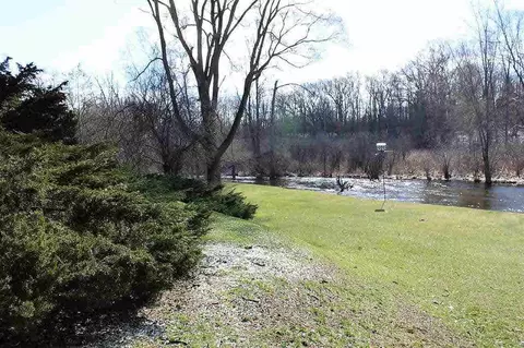 1723 Maybrook, Jackson, MI 49203 photo 17