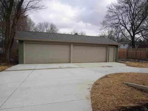 511 S Webster, Jackson, MI 49203 photo 22