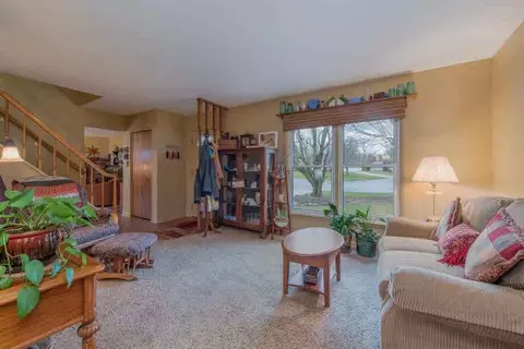 525 Rutledge, Jackson, MI 49203 photo 4