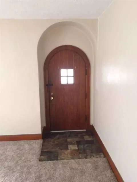 623 Orange, Jackson, MI 49202 photo 4