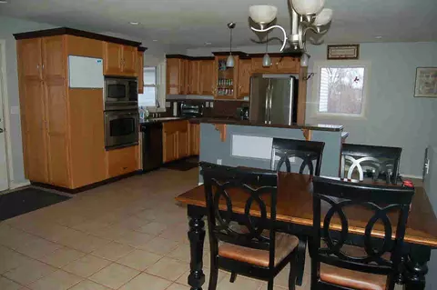 161 Mohawk, Jackson, MI 49203 photo 3