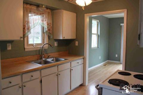 847 W Noble Ave, Monroe, MI 48162 photo 14