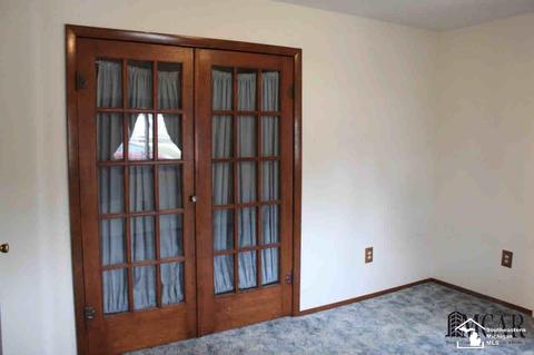 847 W Noble Ave, Monroe, MI 48162 photo 8