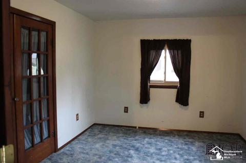 847 W Noble Ave, Monroe, MI 48162 photo 7