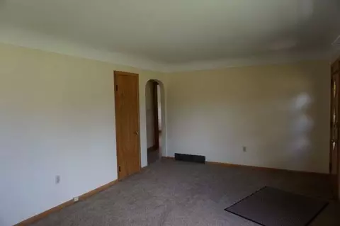 6376 Lansing, Jackson, MI 49201 photo 7