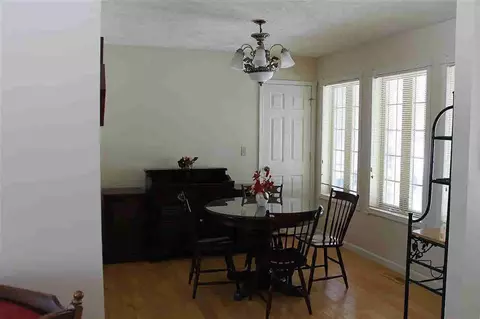 3426 Hathaway, Jackson, MI 49201 photo 5
