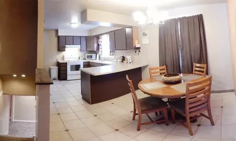 1117 Maynard, Jackson, MI 49201 photo 4
