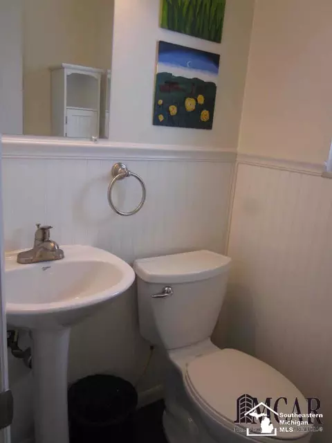 526 Augusta, Monroe, MI 48161 photo 24