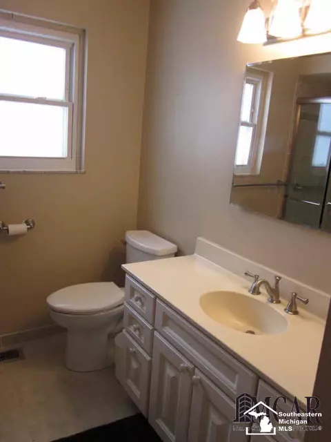 526 Augusta, Monroe, MI 48161 photo 15
