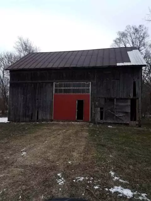14933 Howard, Concord, MI 49237 photo 4
