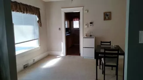 616 Orange, Jackson, MI 49202 photo 8