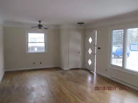 3401 Stella, Jackson, MI 49201 photo 6