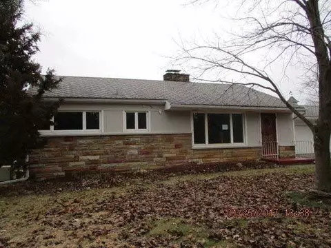 3401 Stella, Jackson, MI 49201 photo 1