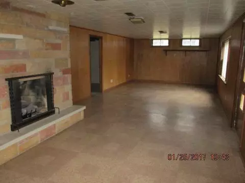3401 Stella, Jackson, MI 49201 photo 3