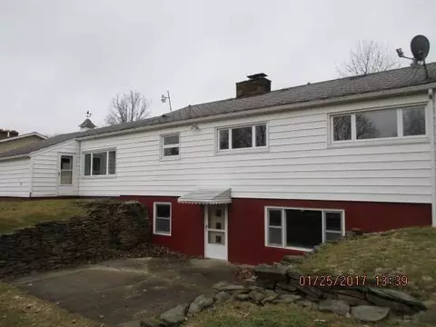3401 Stella, Jackson, MI 49201 photo 2