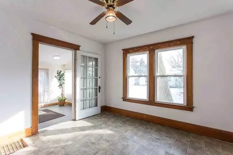 123 N Brown, Jackson, MI 49202 photo 4