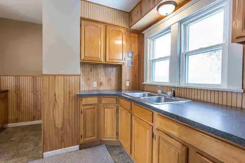 123 N Brown, Jackson, MI 49202 photo 11