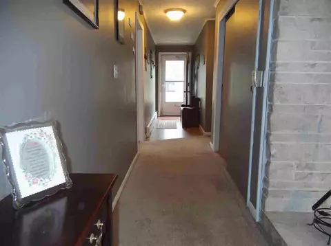 293 Curtis, Jackson, MI 49203 photo 7