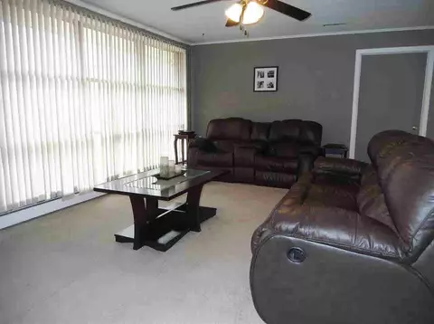293 Curtis, Jackson, MI 49203 photo 3
