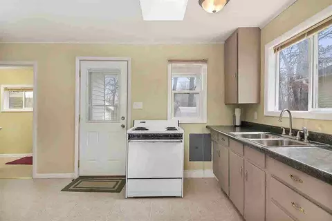 5008 Schrah, Munith, MI 49259 photo 24