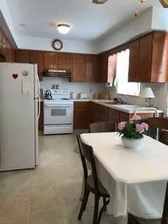 3036 John Glenn, Jackson, MI 49201 photo 3