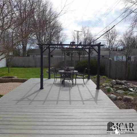 815 Kent, Carleton, MI 48117 photo 4