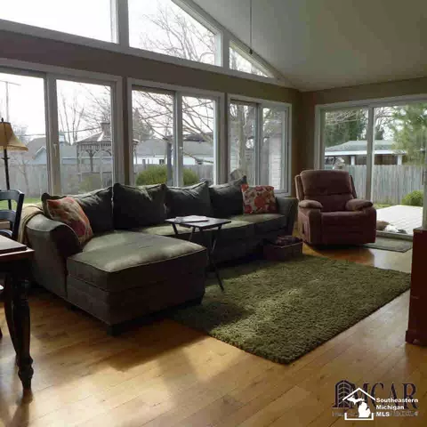 815 Kent, Carleton, MI 48117 photo 20
