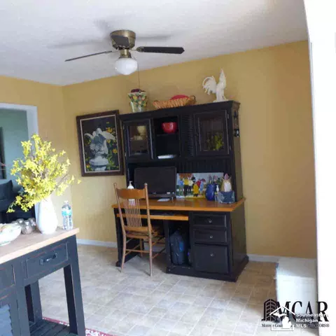 815 Kent, Carleton, MI 48117 photo 10