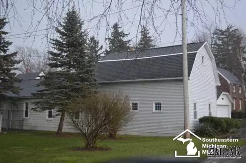 258 Monroe, Carleton, MI 48117 photo 6