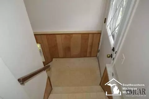 258 Monroe, Carleton, MI 48117 photo 25