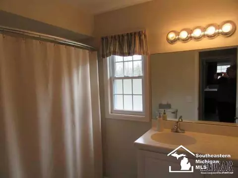 1408 Longfellow, Temperance, MI 48182 photo 21