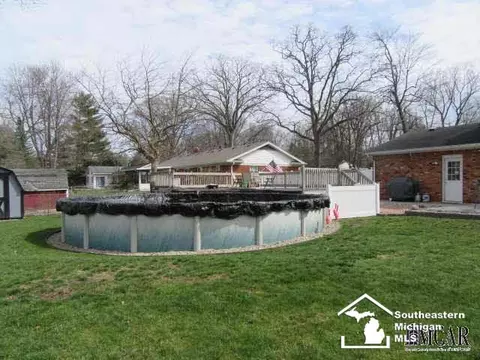 1408 Longfellow, Temperance, MI 48182 photo 10