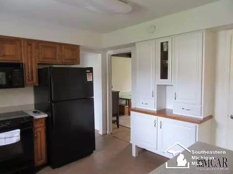 1408 Longfellow, Temperance, MI 48182 photo 33