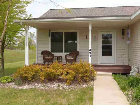421 Constitution, Brooklyn, MI 49230 photo 2