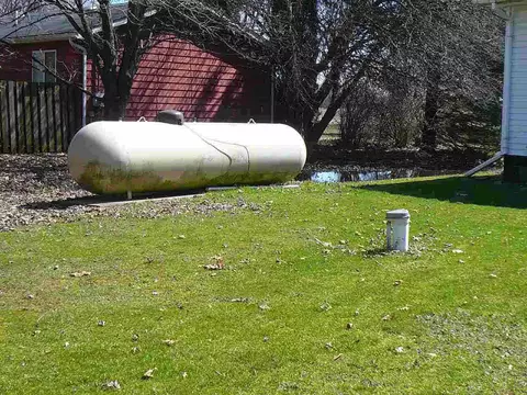1030 Ellsworth, Perry, MI 48872 photo 13